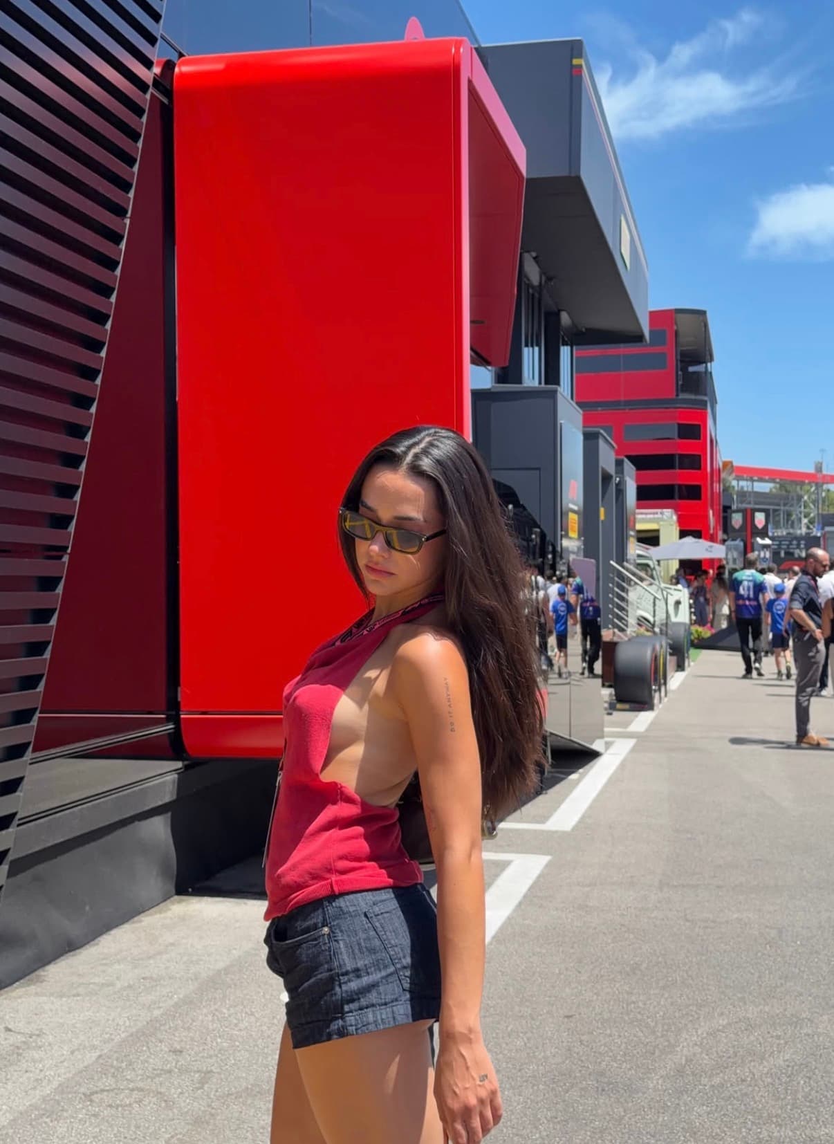 Lucía R.